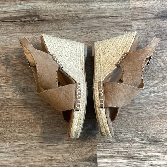 Kohls Apt.9 Tan Suede Cross-Band Wedge Sandals - Picture 3 of 8